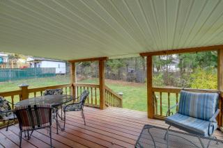 Bluefield Home with Covered Deck - Near Parks! - Bluefield - 9