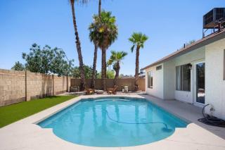 3BD 2BA Cool and Relaxing Home w Pool! - Tempe - 5