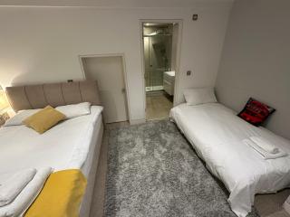 Central Cosy Studio Apartments - London - 6