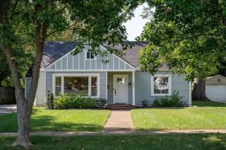 Modern cozy residential home local experience - Louisville - 0