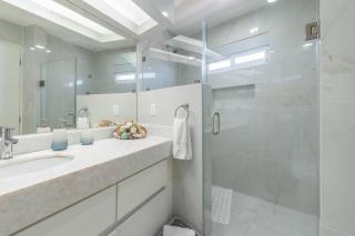 Preciosa Penthouse Con Vista Panoramica - 9