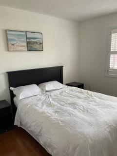 Executive End Unit Townhome - Milton - 8