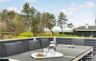 4 Bedroom Cozy Home In Ebeltoft - Ebeltoft - 3