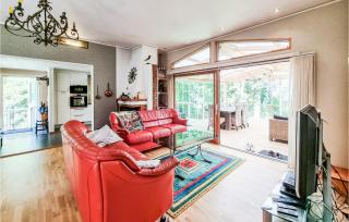 2 Bedroom Gorgeous Home In Vessigebro - 6