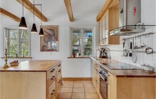 4 Bedroom Pet Friendly Home In Græsted - Græsted - 5