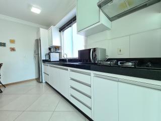 Apartamento 2 quartos a poucos metros da Praia - Bombinhas - 4