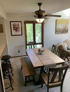 Comfy Lakeview End Unit with many Amenities - Galena - 6