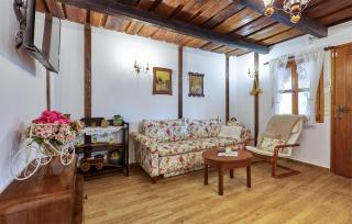 Nice Home In Vrbovec With Kitchen - Vrbovec - 7