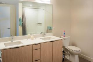 The Upper Rooms - Los Angeles - 4