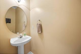 Chelsea's Fun House-University Area! - 3