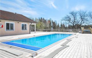 Gorgeous Home In Kosta With Kitchen - Kosta - 9