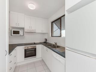 Levuka Unit 1 Kings Beach QLD - 4
