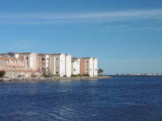 Gruissan: T2 Spacieux 4/5 Pers, Proche Plage Grazel, Parking Privé - FR-1-796-34 - 9