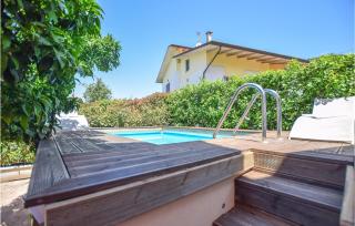 Gorgeous Home In Massarosa With Wifi - Massarosa - 4