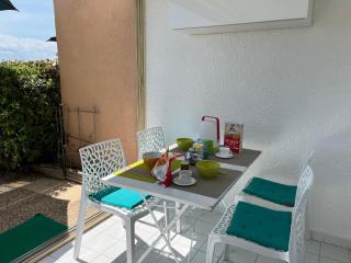 Direct Plage, Piscine et Parking - Confort Moderne pour 4 Pers - FR-1-796-37 - Gruissan - 9