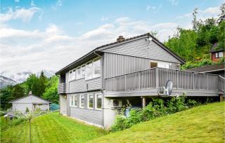 Cozy Home In Ulvik With Wifi - 1