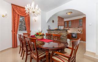 3 Bedroom Nice Home In Veprinac - 4