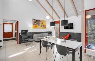 2 Bedroom Stunning Home In Grenaa - 6