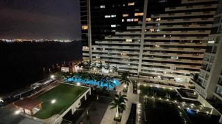 Bellini Puerto Santa Ana Suite Con Vista Al Río - Guayaquil - 0