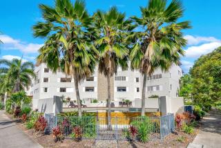 Relaxed Coastal Charm - A Stylish Resort-style Haven - 5