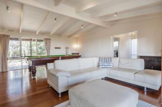 Port Philip Panorama - Bayview Retreat and Pool Bliss - Mount Martha - 2