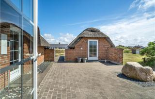 Holiday Home Ringkobing 77 With Hot Tub - 5