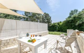 1 Bedroom Lovely Apartment In Pachino - 9