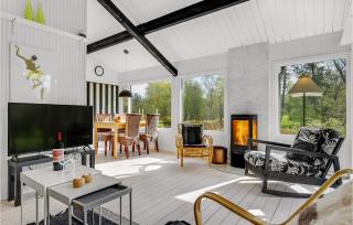 Nice Home In Vejby With Kitchen - Vejby - 4
