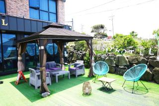 Sky Hotel - Jeju - 3
