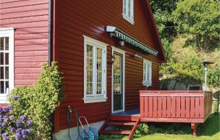 4 Bedroom Cozy Home In Farsund - Farsund - 3