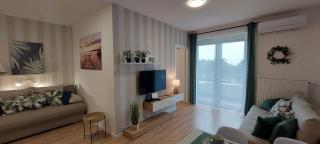 Club 218 Wellness Sunset Gold Apartment Siófok - Siófok - 6