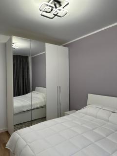 Zenit Apartment Oradea - 8