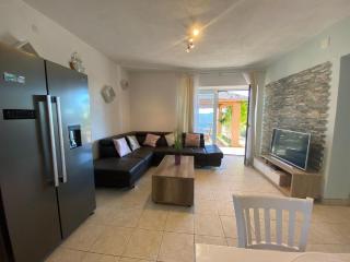 Beautiful Holiday Home in Lisicic - Lisičići - 1