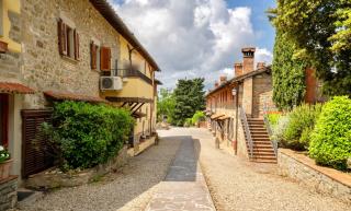 Residence with swimming-pool in San Donato Fronzano, apartments with air conditioning and outdoor private area - San Donato in Fronzano - 0
