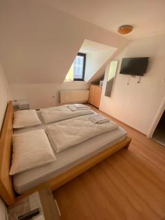 MAT & EDW RooM - Câmpulung Moldovenesc - 1