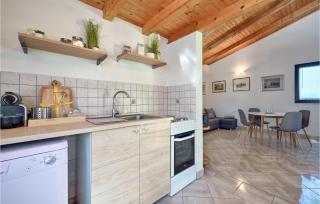 Studio Holiday Home In Galovic Selo - 4
