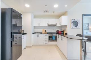 Beautiful 1BR in the Heart of Marina next to Metro - Dubai - 7