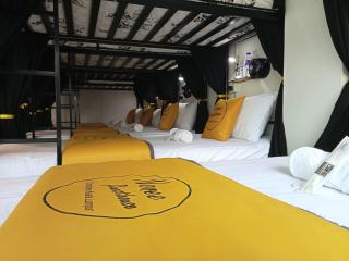 Nonee Guesthouse - 8