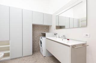 Missori & Bocconi Renovated Studio - Milan - 3