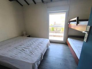 190 CAP D'AGDE, Villa mitoyenne avec jardinet et parking - 6