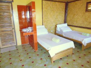 Kamp Tapik - Sibaltan - El Nido - 6
