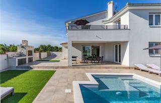 Cozy Home In Galizana With Wifi - 3