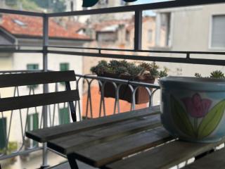 Casa Rosy Como Historic Centre - 6