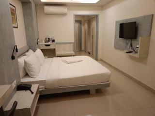 Hotel Rishiraj, Nagaon - Nowgong - 8