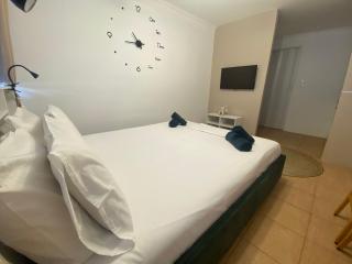 Dims Studio Paralia Ofryniou - 3