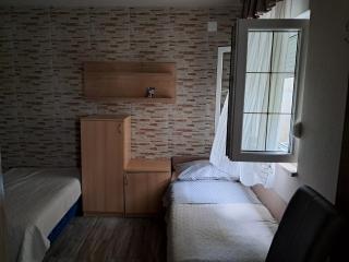 Apartments Peričić - Podstrana - 9