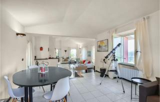 3 Bedroom Beautiful Home In Rapallo - 7