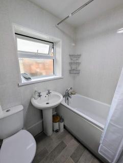 Enjoy 5 Br House Near The City - 6