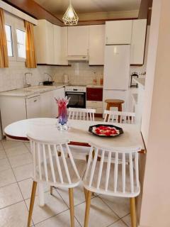 Erina's house - Asprogerakata - 7