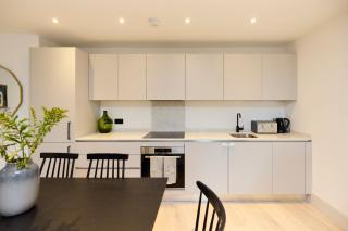 The South Wimbledon Place - Adorable 2BDR Flat with Balcony - Londra - 9